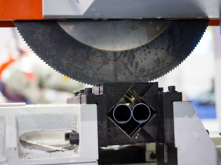 Precision Cutting to Length